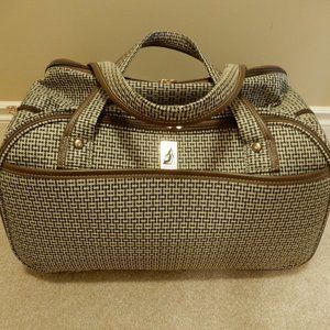 London Fog Stratford Collection 19" Wheeled Carry-on Club Bag